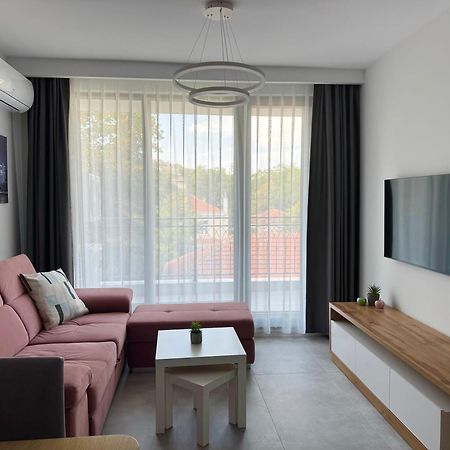 Sun Home In Plovdiv Center Exteriör bild