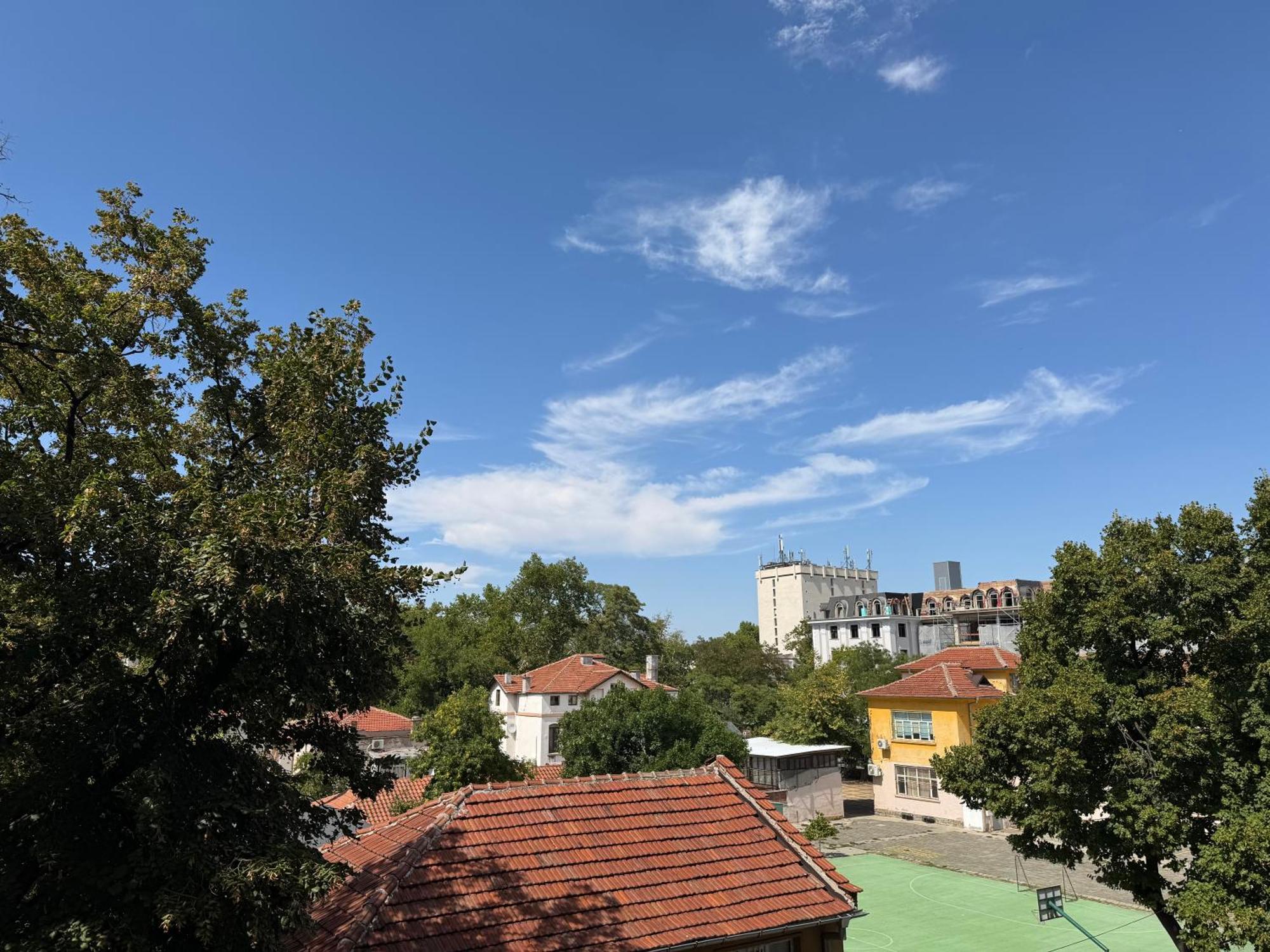 Sun Home In Plovdiv Center Exteriör bild
